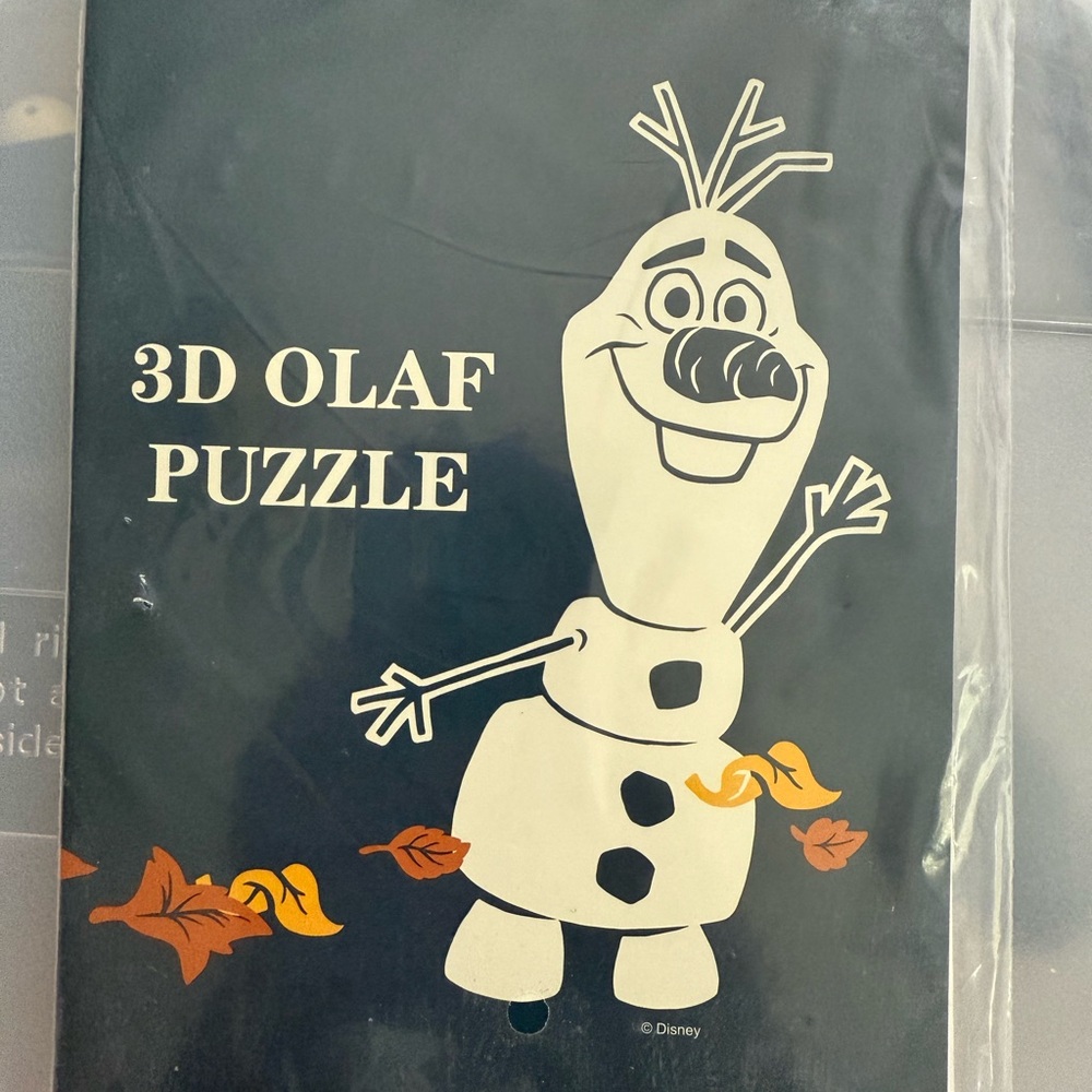 Disney Olaf 3D Puzzle with Autumn Accents